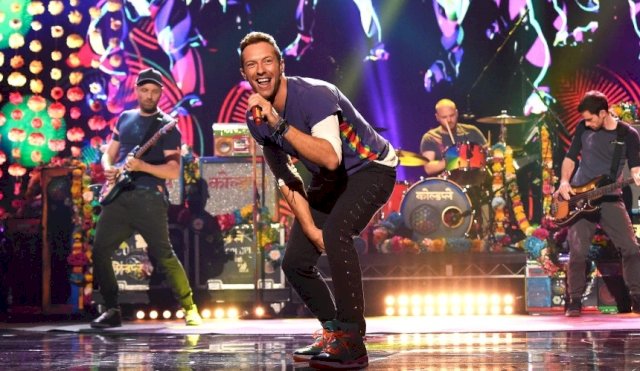 COLDPLAYMOON