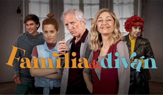 Tras su estreno en streaming, “Familia de diván” llega también a la TV
