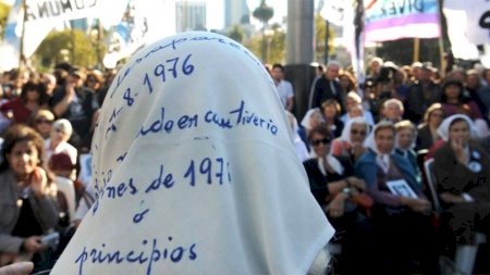 MADRES DE PLAZA