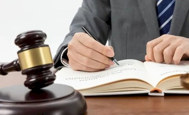 ABOGADOS